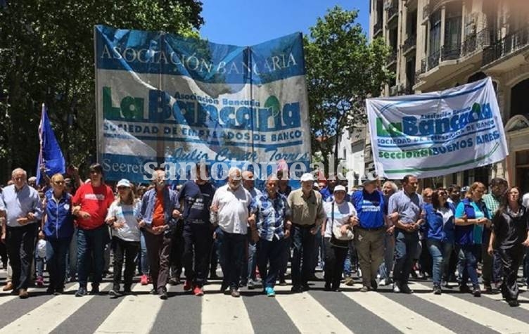 Para los bancarios, la propuesta recibida en paritaria es 