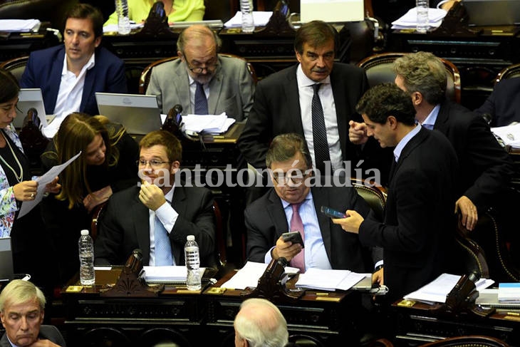 Congreso paralizado: ni ley de góndolas ni financiamiento de la política