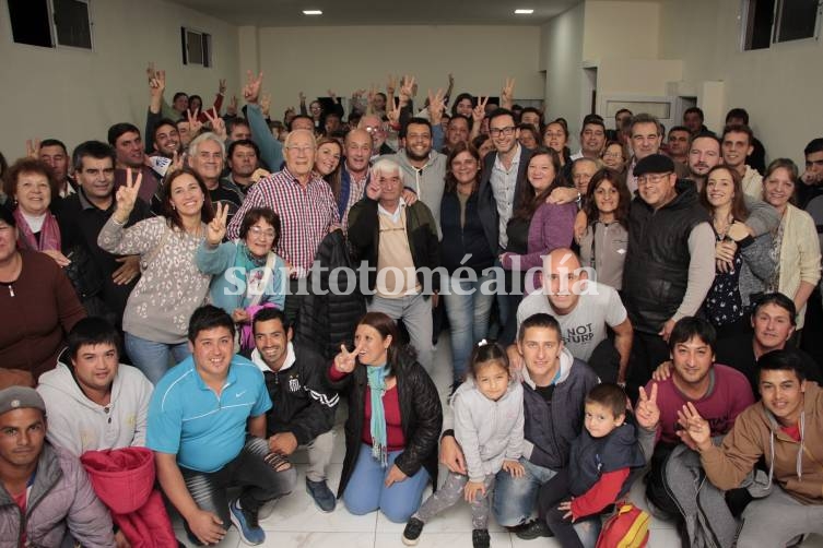 Indicios de unidad en el Frente Juntos