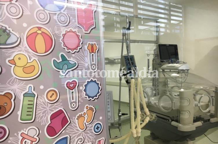 María Alejandra Chena encabezó una recorrida por el nuevo hospital Iturraspe.