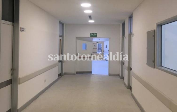 María Alejandra Chena encabezó una recorrida por el nuevo hospital Iturraspe.