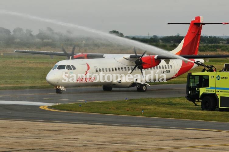 Avianca deja de volar en el país y Sauce Viejo pierde 12 vuelos semanales