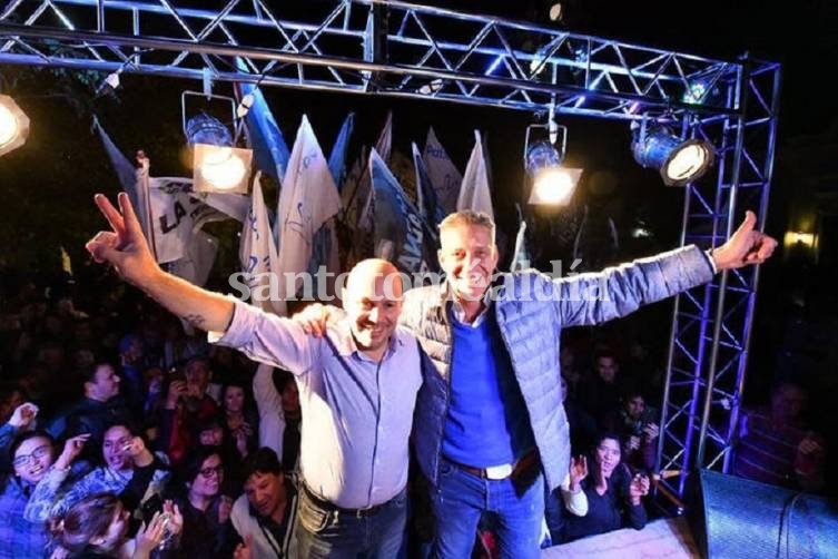 Arcioni ganó en Chubut, festejó con Massa y dijo que sueña 
