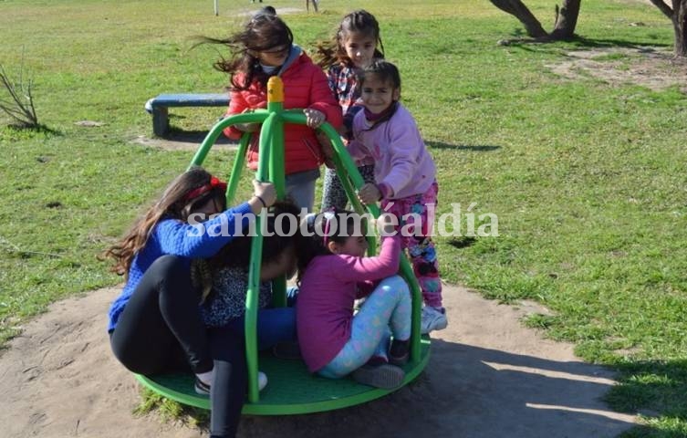 Sauce Viejo celebró el Día del Niño con juegos y espectáculos. (Foto: Comuna de Sauce Viejo)