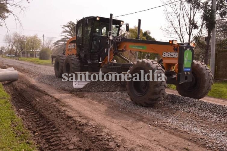 Sauce Viejo: Reparan calles en barrio Las Delicias