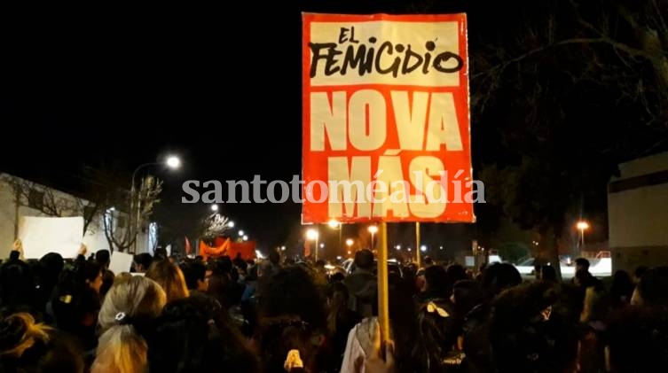 Neuquén se movilizó al grito de 