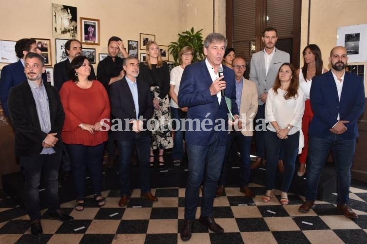 Santa Fe: Emilio Jatón presentó su gabinete