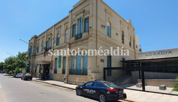 Un joven de 25 años permanece internado tras recibir un balazo en el pecho