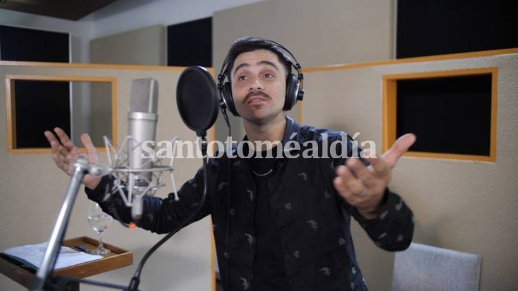 Efraín Colombo presenta 