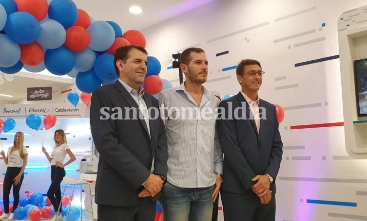 Martín Coseano, junto a Franco Ponce de León y Alejandro Saavedra. (Foto: Santotomealdia)