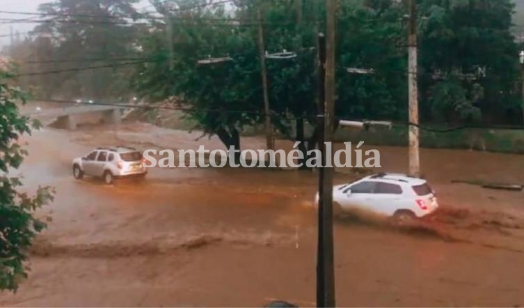 Fuerte tormenta en Córdoba: hay al menos 200 evacuados