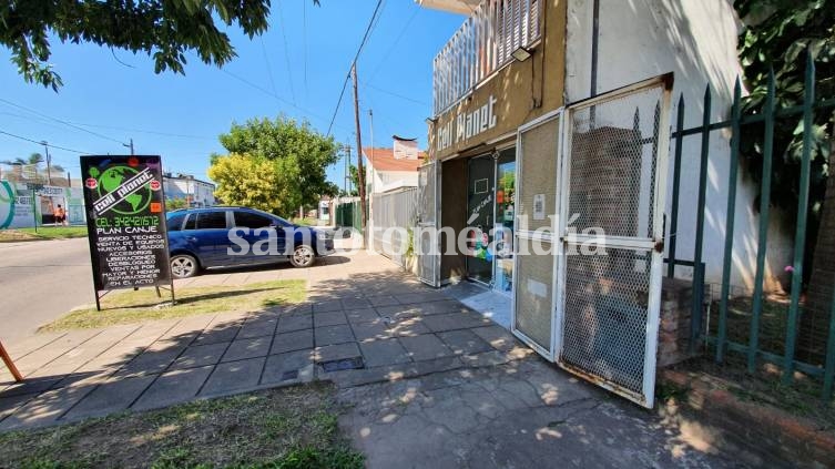 Otro robo, ahora en  una casa y un local de Candioti al 2600