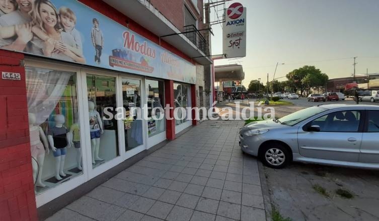 Mecheras protagonizaron un importante robo en una tienda de la avenida