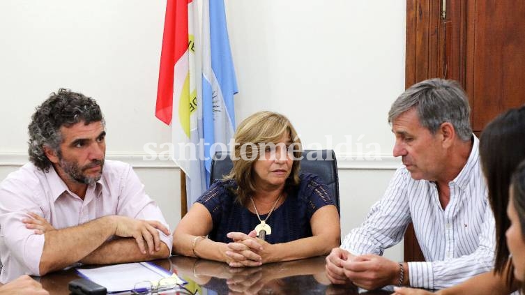 La provincia y la municipalidad de Santa Fe trabajan para solucionar problemas habitacionales en Barrio Barranquitas