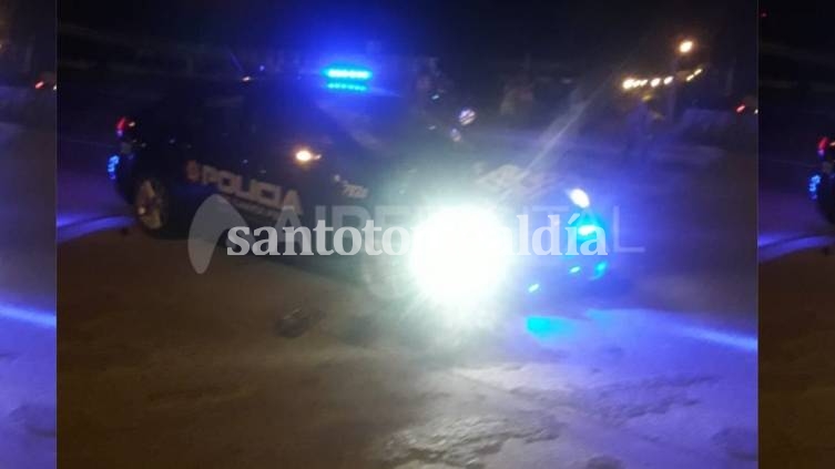 Accidente fatal en Santa Fe: murió un adolescente en un choque entre una moto y un patrullero