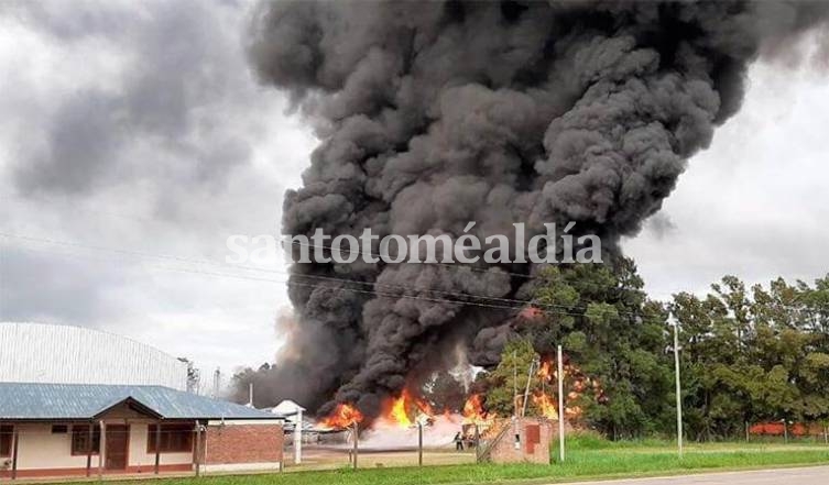 Se incendió un galpón en Recreo Sur: falleció un hombre