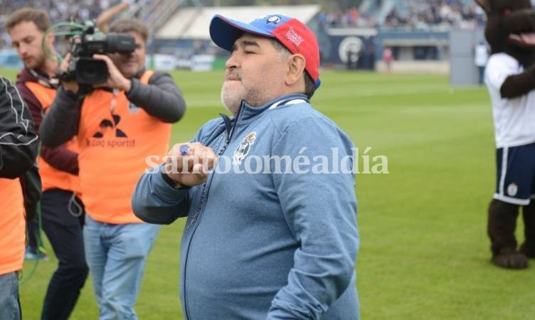 En La Plata se juega un partido clave por la permanencia