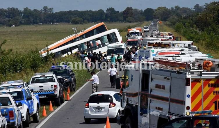 El siniestro ocurrió en el kilómetro 779 de la ruta 33 y dejó un saldo de 13 víctimas fatales. (Foto: Archivo)