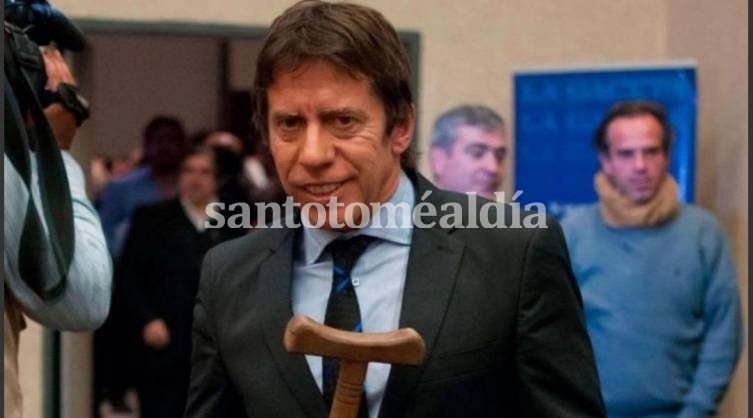 El test de coronavirus del legislador tucumano Ricardo Bussi dio positivo