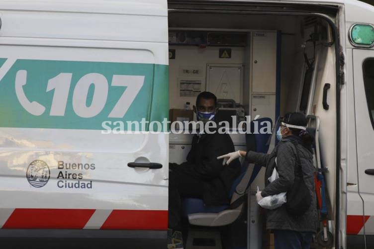 Nuevo pico de contagios en el país con 904 casos positivos