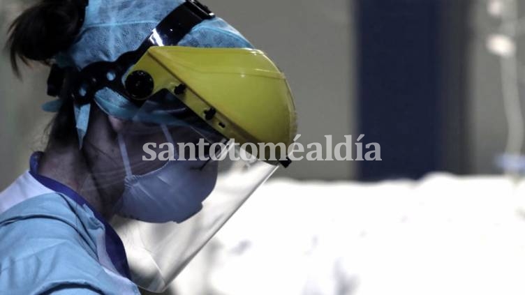 Informan siete nuevas muertes por coronavirus y una suba de 22% en la demanda de camas de terapia