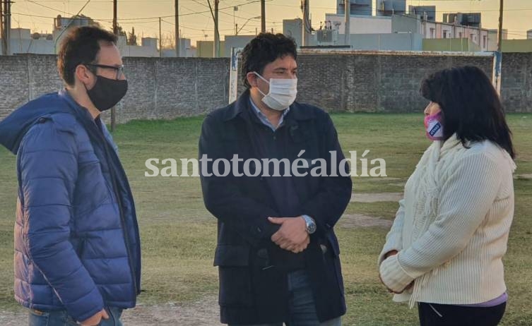 Clemente e Ilchischen, visitaron las instalaciones el club Atenas 