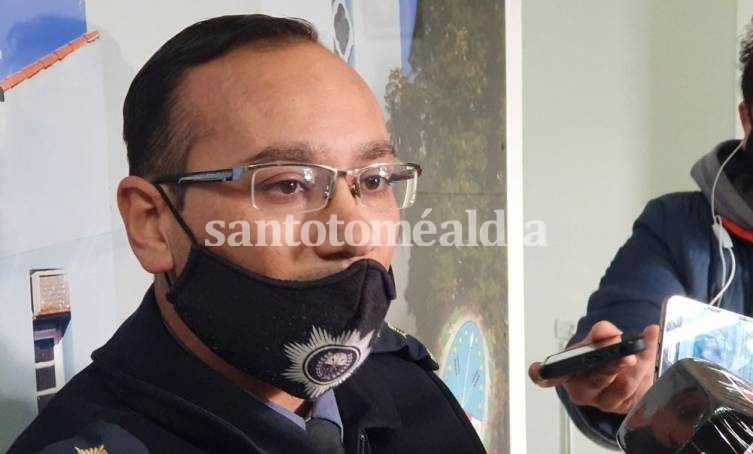 El remisero-policía sigue detenido y este jueves será la audiencia imputativa