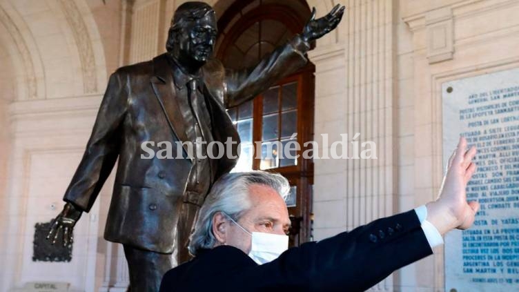 Alberto Fernández: 