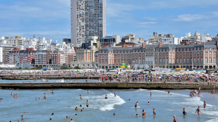 Más de 500 mil turistas se movilizaron el fin de semana largo