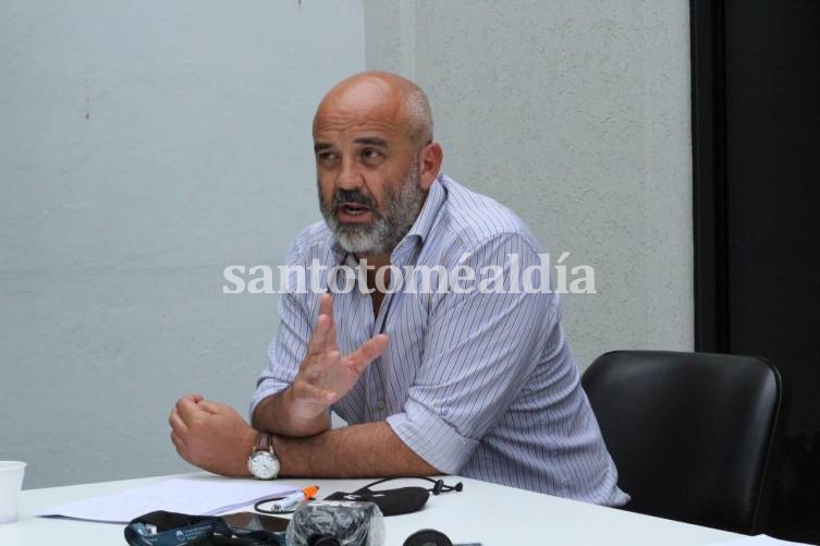 Palo Oliver presentó tres proyectos de ley y un pedido de informes