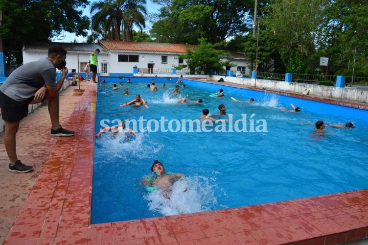 Más de 260 niños y niñas asisten a la colonia de vacaciones de la Comuna de Sauce Viejo.