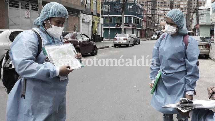 Llega a Colombia el primer lote de vacunas