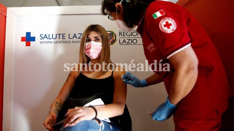 Más del 60% de los mayores de 12 años ya está vacunado en Italia