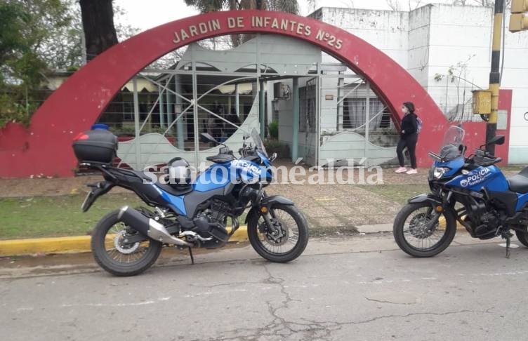 El episodio ocurrió este miércoles en el Jardín 25, de calle Iriondo al 1700. (Foto: Santotomealdia)