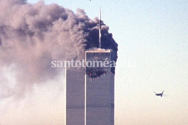 Las causas científicas por las que se cayeron las Torres Gemelas tras el impacto de los aviones