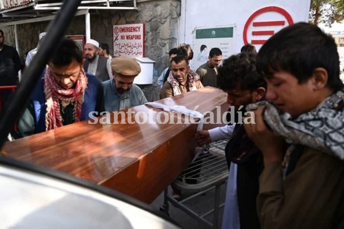 “Error trágico”: el Pentágono finalmente admitió haber matado 10 civiles con un dron cerca del aeropuerto de Kabul