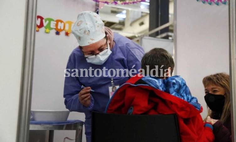 Pfizer anunció que su vacuna contra el coronavirus es segura para niños de entre 5 y 11 años
