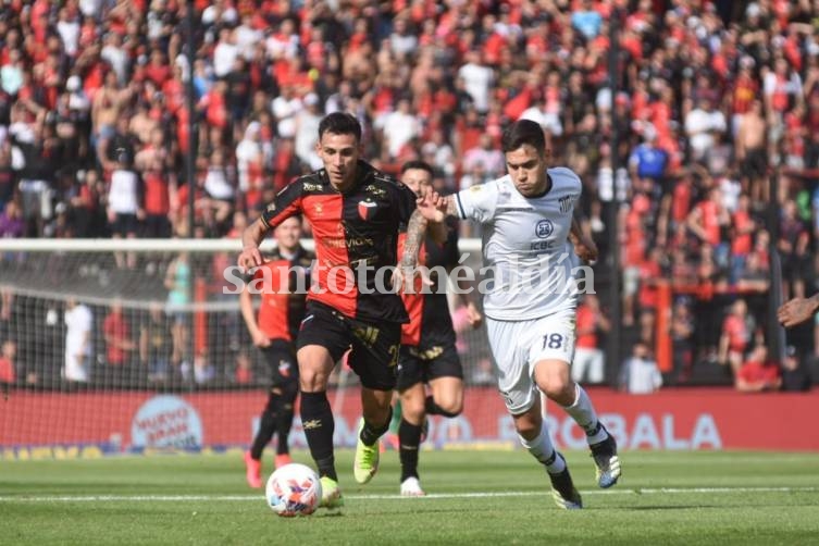 Colón venció 1 a 0 a Talleres en el Brigadier López.