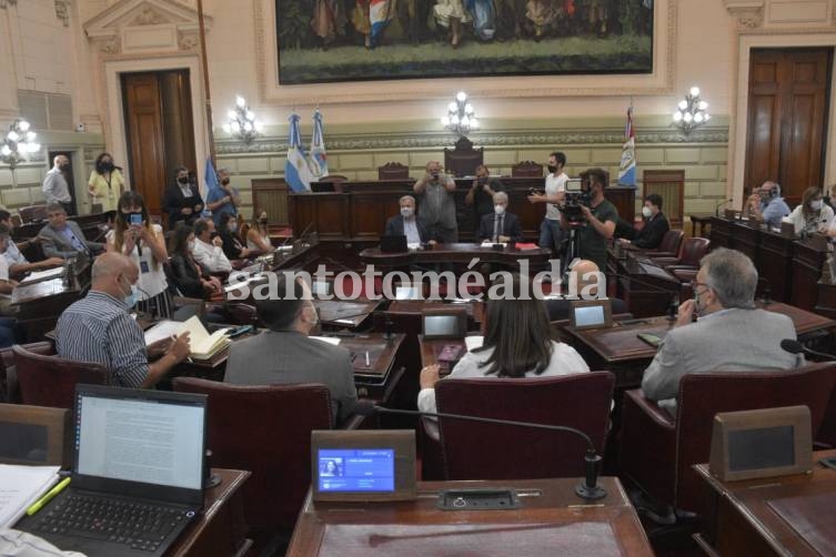 Fuerte cuestionamiento a la falta de información del Ejecutivo para poder avanzar en el tratamiento del Presupuesto