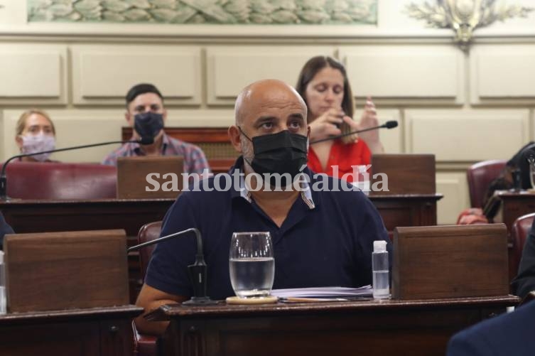 Palo Oliver solicitó el traslado de los presos que excedan el número para el cual está habilitada la Comisaría 12