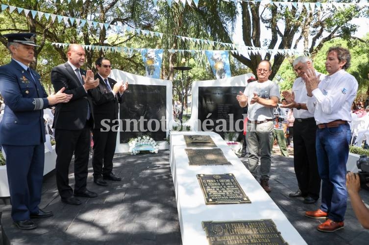 Perotti encabezó el acto por el 40° aniversario de la Guerra de Malvinas