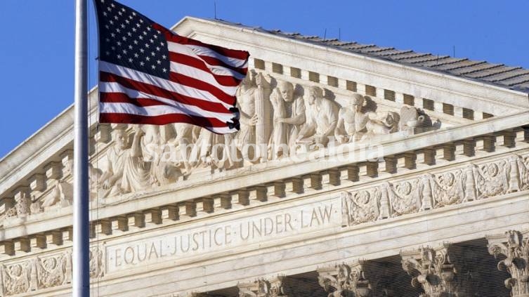 Estados Unidos: la Corte Suprema revocó el derecho constitucional al aborto