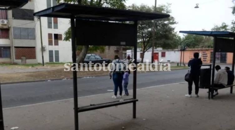 Sicarios narcos asesinaron en Rosario a una mujer e hirieron de gravedad a su hija: 