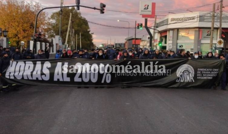El conflicto en la fabricación de neumáticos se agrava.
