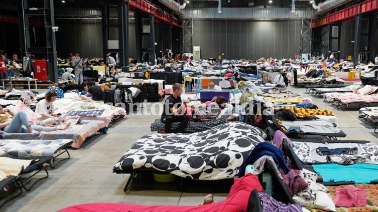 Casi seis millones de ucranianos llegaron a Polonia desde el inicio de la invasión rusa