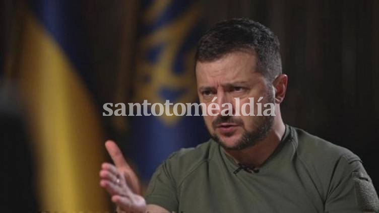 El presidente ucraniano, Volodimir Zelenski, le prometió este viernes la victoria a su ejército contra Rusia.