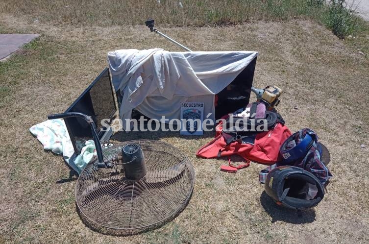 Aprehendieron una pareja y secuestraron una moto que había sido robada