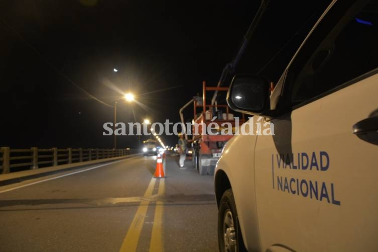 Debido a la presencia de equipos y personal en el lugar, se reducirá un carril, con paso alternado de a una mano por vez, coordinado por banderilleros.