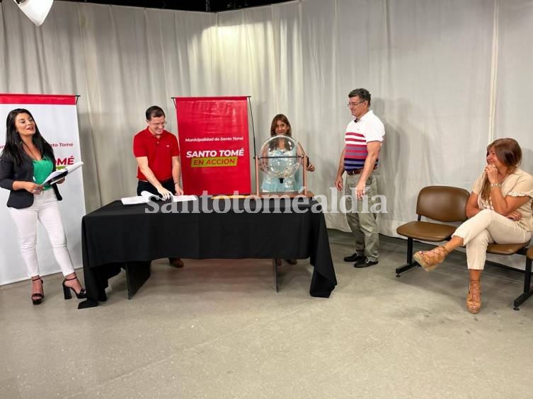 El sorteo se realizó mediante el sistema de bolillero, sobre una base total de 9.671 contribuyentes habilitados.