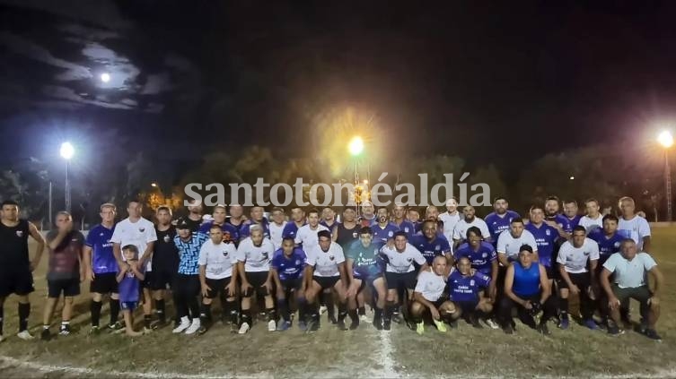 La cancha 1 de Veteranos ya tiene iluminación.